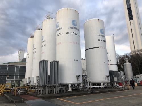 【現場レポート】タンク塗装工事_d0176793_08490611.jpg
