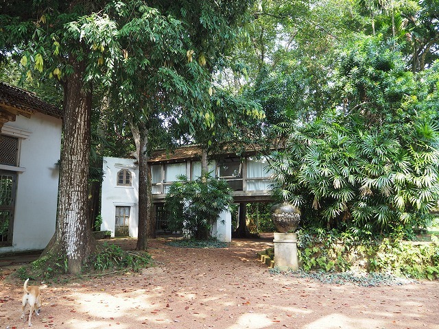 ジェフリー・バワの建築物②_d0176793_10524539.jpg