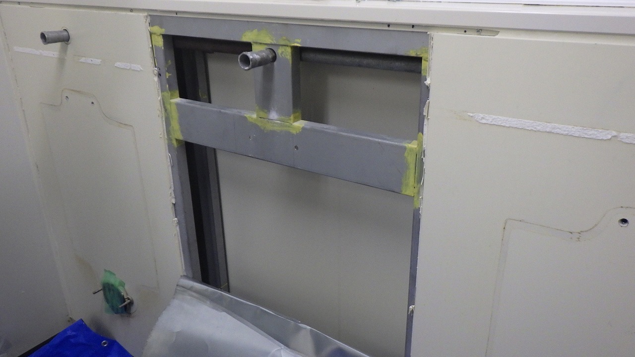 【現場レポート】トイレ背面壁内漏水修繕作業_d0176793_14093384.jpg