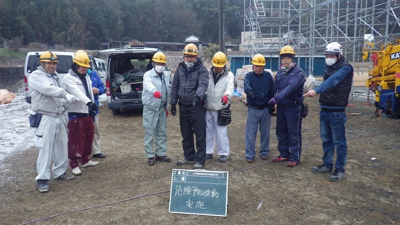 【現場レポート】飯富駐在所建設工事③_d0176793_15272539.jpg