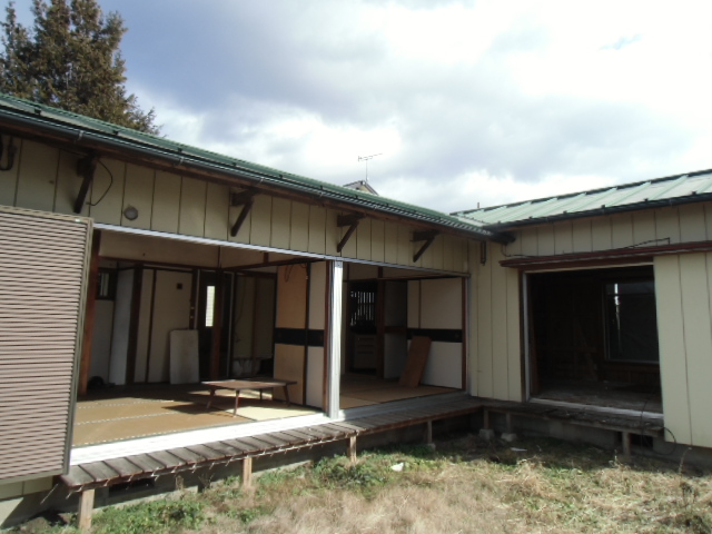 【現場レポート】 公務員宿舎解体撤去工事_d0176793_1557720.jpg