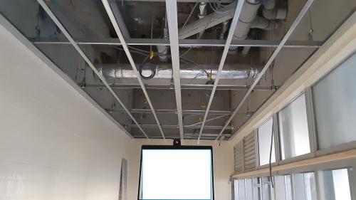 【現場レポート】トイレ改修建築工事3_d0176793_16221002.jpg