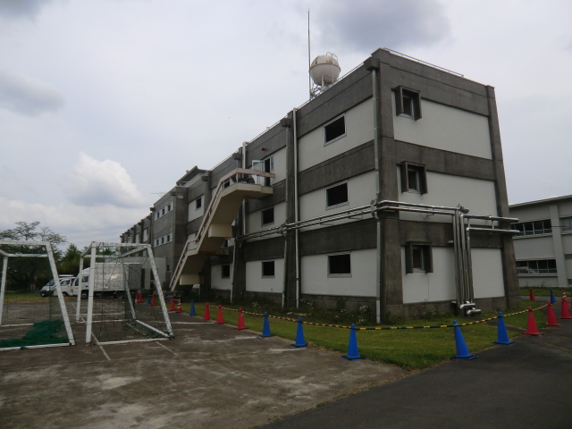 【現場レポート】農林水産研修所（水戸）寄宿舎解体撤去工事_d0176793_17152239.jpg