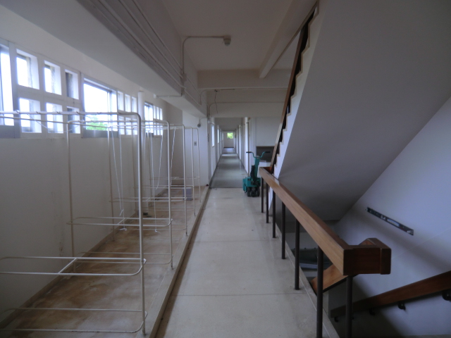 【現場レポート】農林水産研修所（水戸）寄宿舎解体撤去工事_d0176793_17163746.jpg