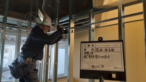 【公共工事】トイレ改修工事②_d0176793_17221408.jpg