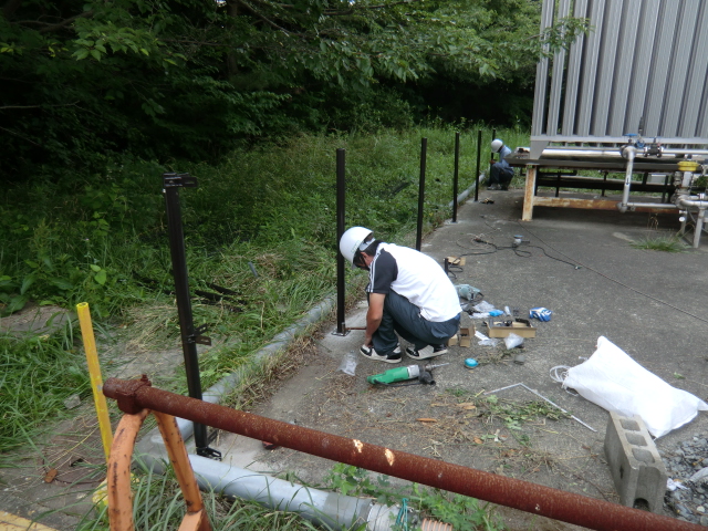 【現場レポート】外構フェンス工事_d0176793_17562669.jpg