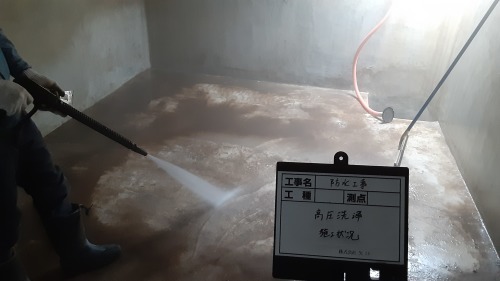 【工事部Sの現場:過去編8】防火水槽修繕_d0176793_17572591.jpg