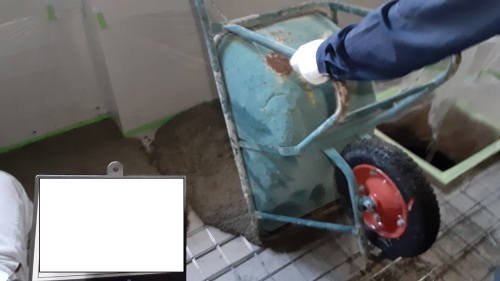 【現場レポート】トイレ改修建築工事2_d0176793_18023019.jpg