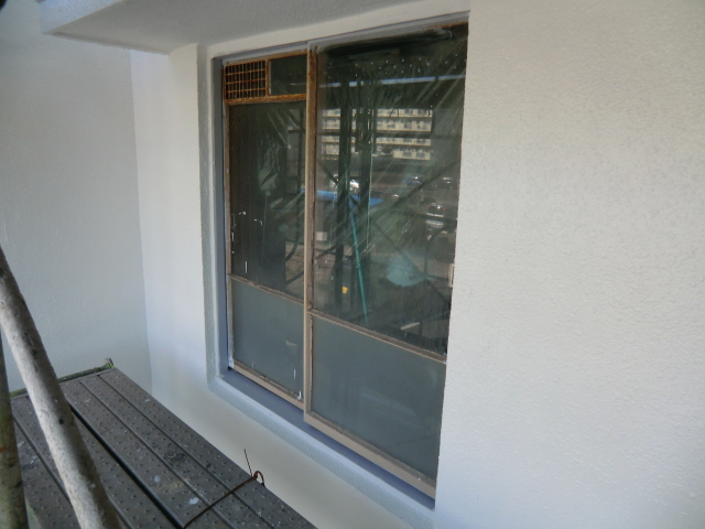 【現場レポート】 薬師台アパート 続報_d0176793_18163362.jpg