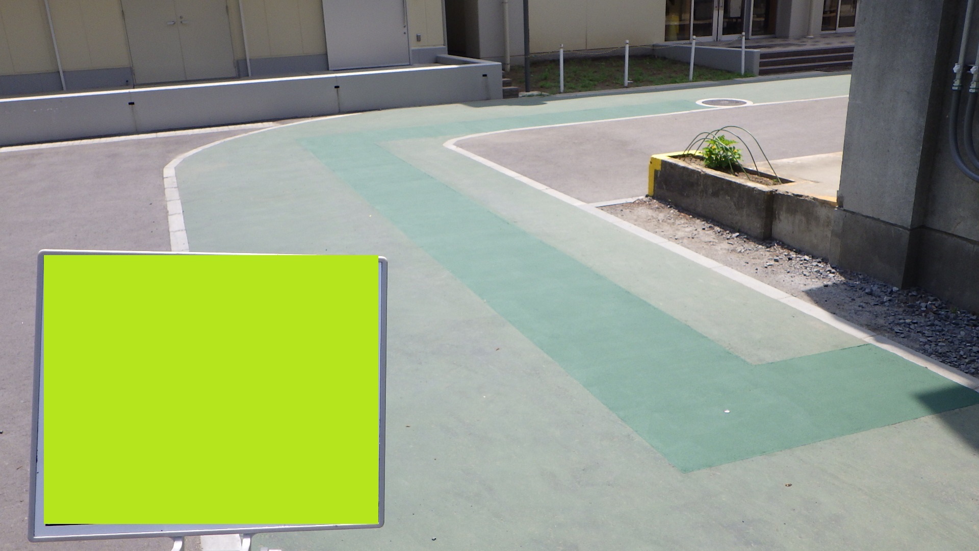 アスファルト舗装_d0176793_18331526.jpg