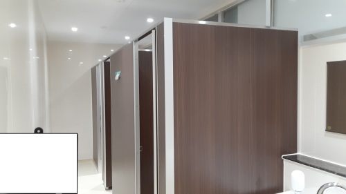 【現場レポート】トイレ改修建築工事4_d0176793_18344539.jpg