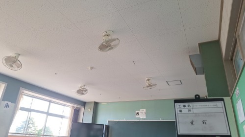 【現場情報】天井修繕_d0176793_18395266.jpg