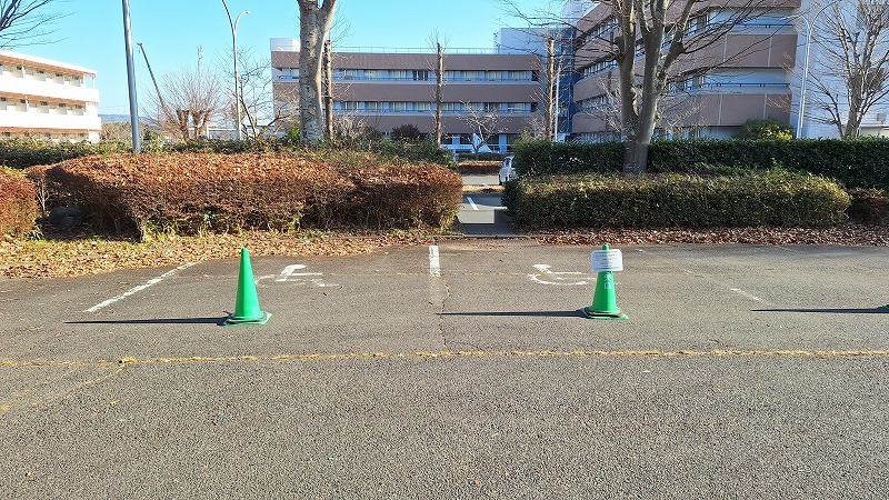 駐車場白線引き_d0176793_18505111.jpg
