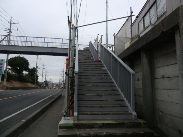 現場リポート~本宮歩道橋塗装工事@日立市~_d0176793_1874168.jpg
