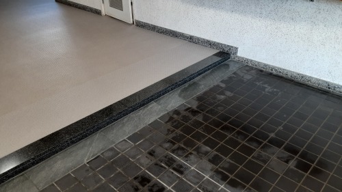 玄妙な道への関門(玄関)_d0176793_19022689.jpg