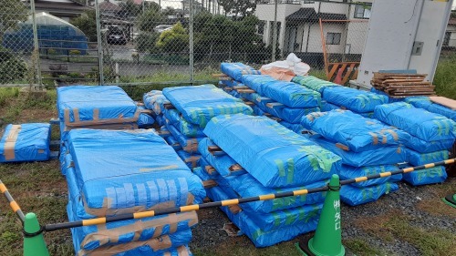 【公共工事】渡り廊下改修工事①_d0176793_19561925.jpg