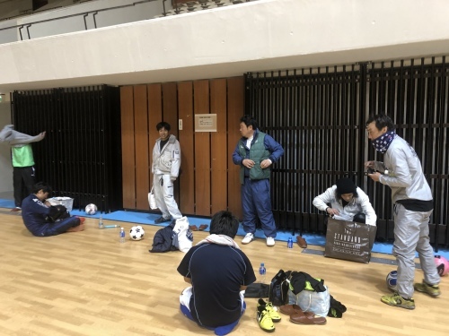 社内フットサル_d0176793_21055395.jpeg