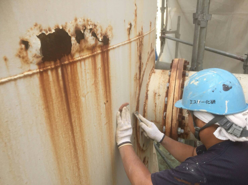工場内貯水槽タンク塗装修繕_d0176793_23174166.jpg