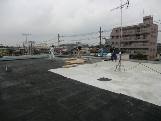 【現場レポート】　テナントビル屋上防水改修＠ひたちなか市_d0176793_9432338.jpg